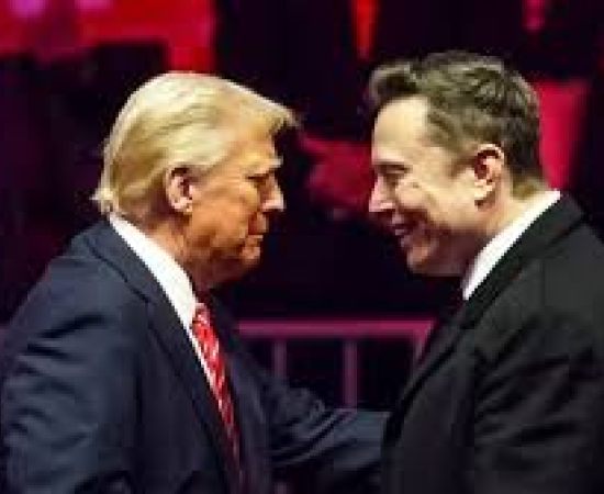 Trump Revoga Incentivos a Carros Elétricos e Abre Caminho para Mercedes e Gasolina