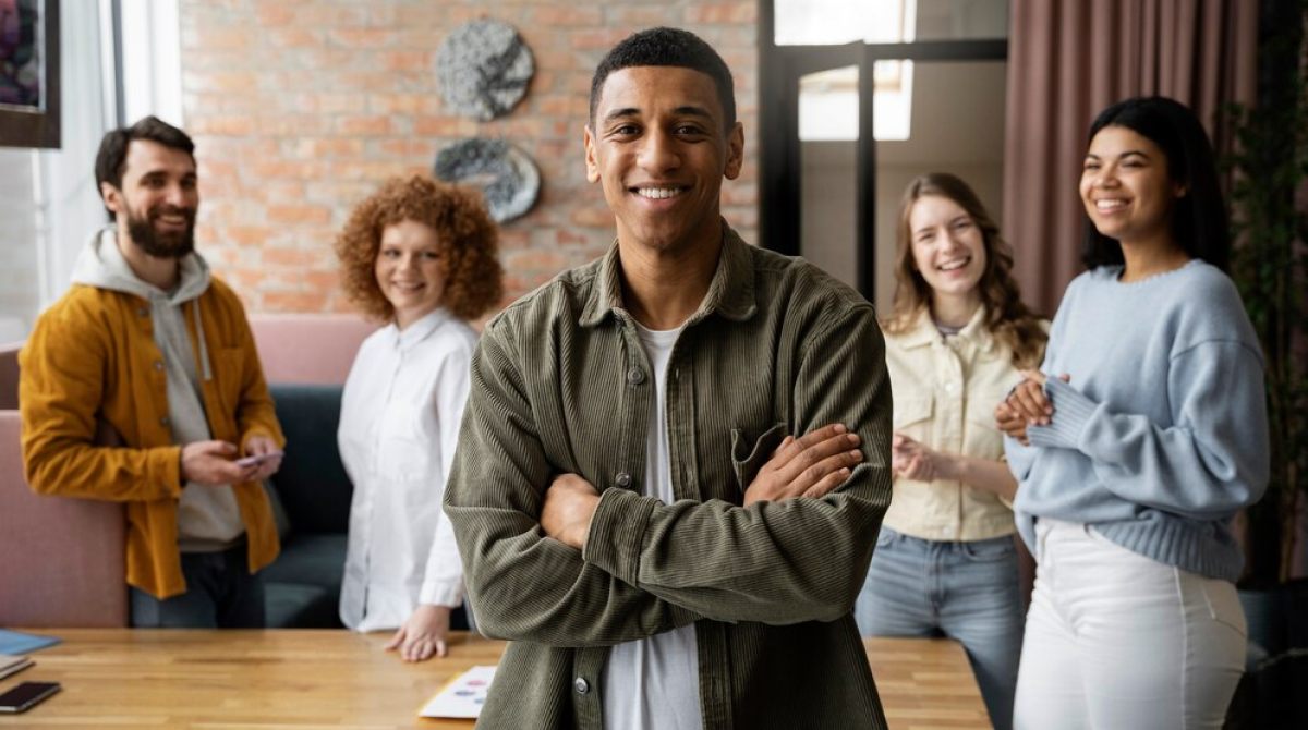 Liberalismo Econômico e Distribuição de Renda no Brasil: Por que Mais Dinheiro nas Mãos da População Pode Impulsionar a Economia?