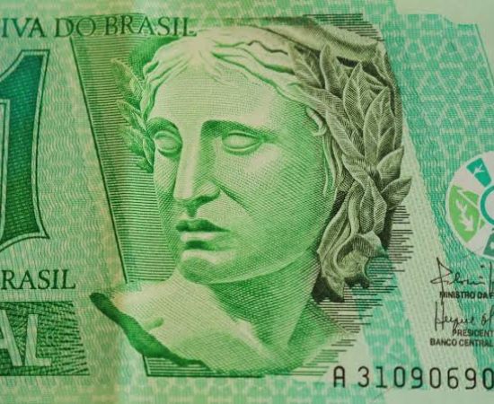 Despedida Das Notas De 1 Real: História De Inflação e Estado