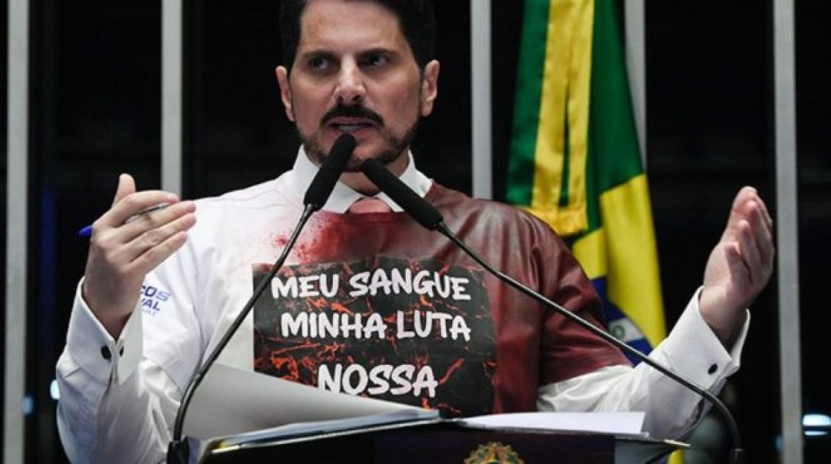 Tribunal Penal Internacional Deve Julgar Moraes, Defende Senador