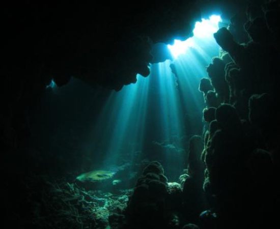 A Descoberta do 'Super Oceano' Subterrâneo: O Que Isso Revela Sobre a Terra?