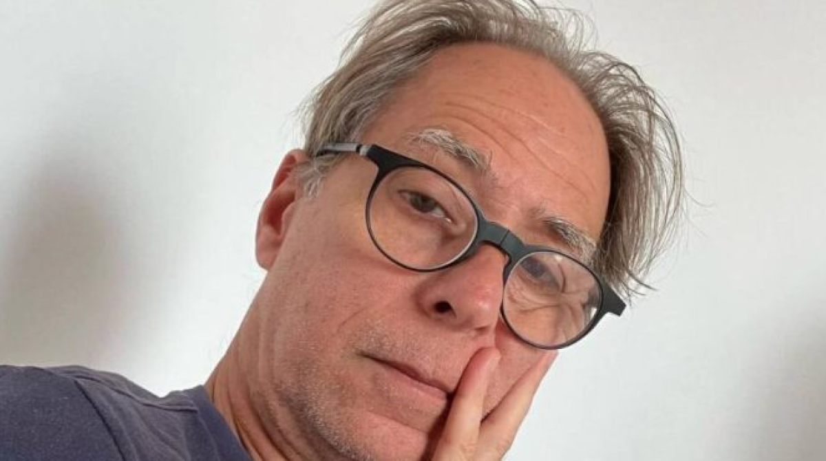 Pedro Cardoso Acusa Música Sertaneja de Representar o Fascismo Brasileiro