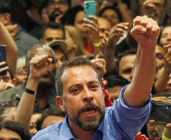 Boulos afirma que empresas usam argumentos econômicos contra fim da escala 6 x 1