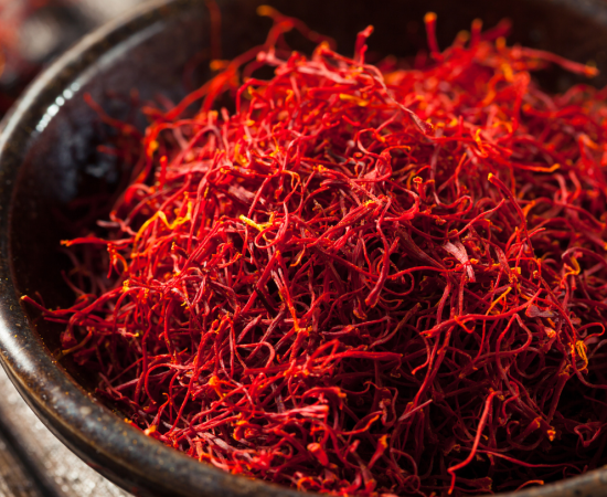 Por Que o Açafrão Verdadeiro Vale Mais que Ouro na Cozinha?