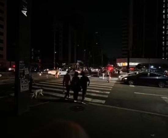 Militantes de Boulos: Humor ou Sabotagem no Apagão?