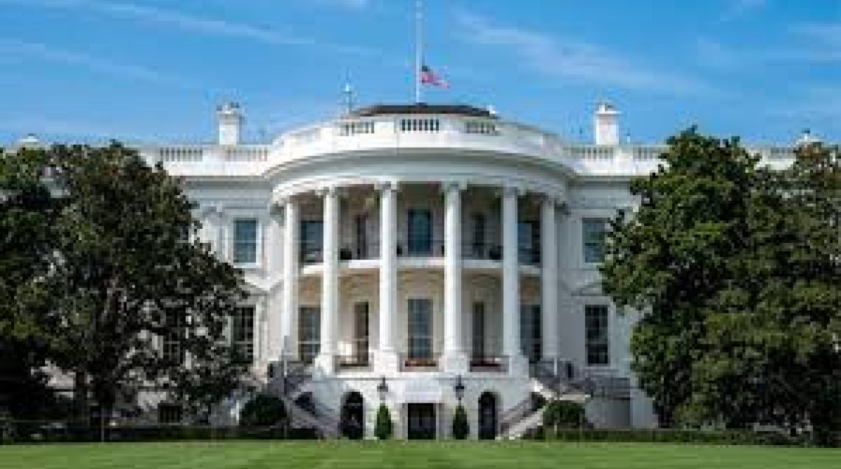 Casa Branca afirma que coronavírus é resultado de vazamento de laboratório na China