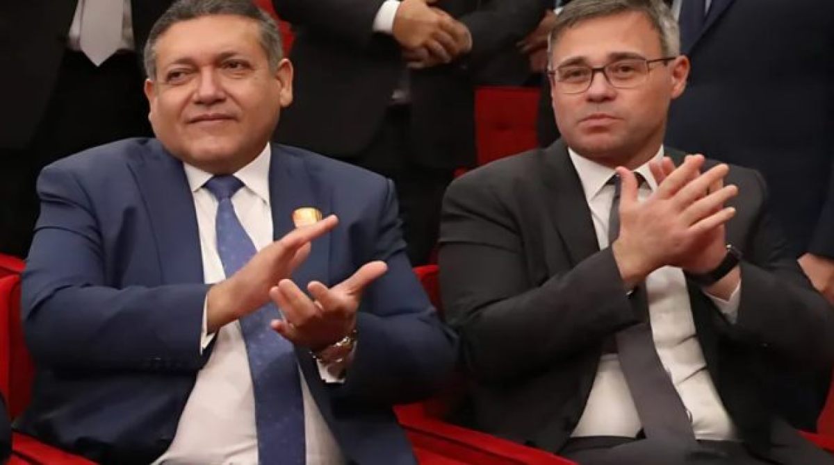 Conflitos Judiciários: Moraes vs. Musk e a Controvérsia dos Julgamentos no Brasil