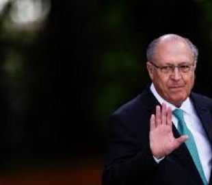 Alckmin Adota Postura Concilatória e Não Retalia Tarifas de Trump