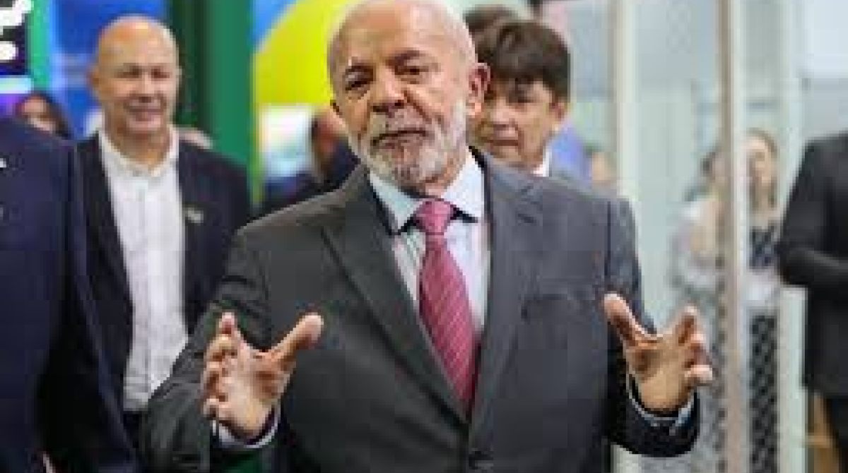 Governo Lula Ignora Revisão de Precatórios Apesar de Prever Colapso Fiscal em 2027