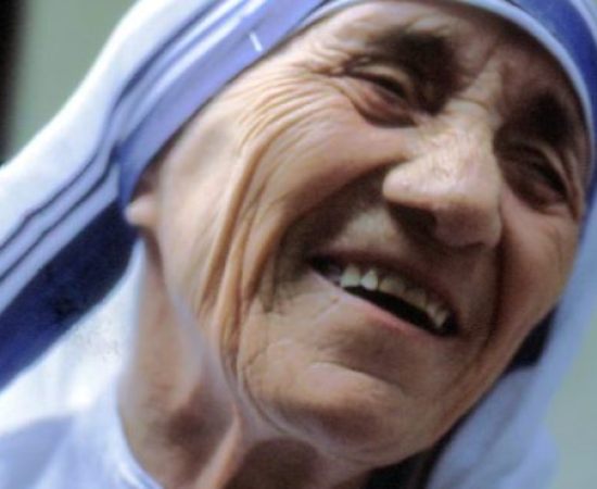 Madre Teresa de Calcutá: Como Conquistou o Nobel da Paz!