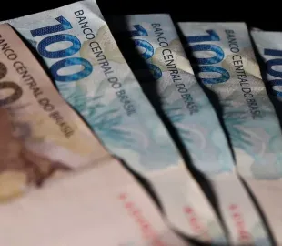 Governo promete corrigir isenção do IR para R$ 2.414,40 em 2025 e atende demandas populares