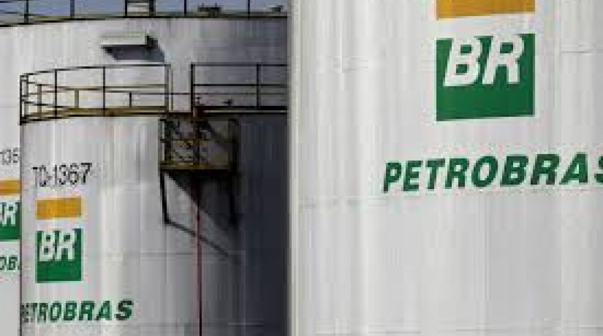 Petrobras anuncia queda de 70,6% no lucro líquido em 2024, atingindo R$ 36,6 bilhões