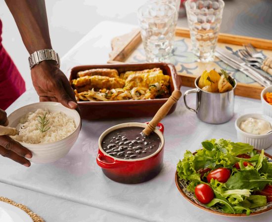 As Culinárias de Portugal e Brasil: Um Encontro de Culturas e Sabores Africanos