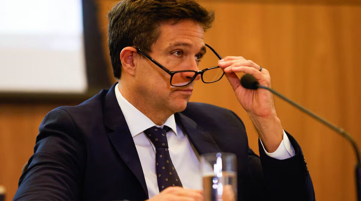 PT responsabiliza Campos Neto por norma que permitiu omissões do Banco Master