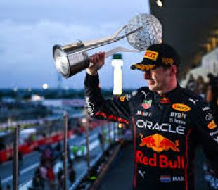 Max Verstappen conquista vitória emocionante na estreia da F1 no Japão