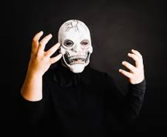 A complexidade do horror na arte contemporânea e suas implicações sociais