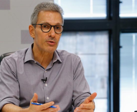 Zema solicita impeachment de Alexandre de Moraes após vazamento de conversas