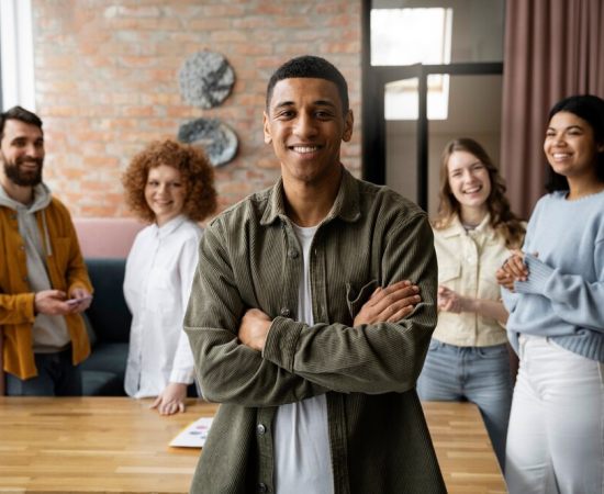 Liberalismo Econômico e Distribuição de Renda no Brasil: Por que Mais Dinheiro nas Mãos da População Pode Impulsionar a Economia?