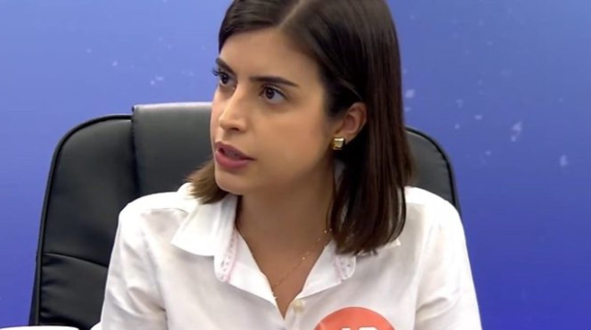 Tabata Amaral Usa Palavrões e Gera Polêmica: O Que Ela Realmente Quis Dizer?