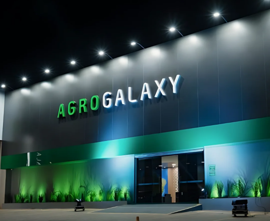 AgroGalaxy em Crise: Pedido de Recuperação Judicial e 'Blindagem' Contra Credores Desencadeia Debandada nas Ações!