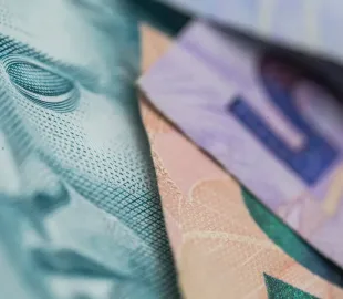 Varejo cresce 4,7% em 2024, mas desliza em dezembro com queda de 0,1%