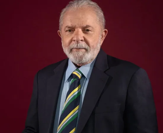 PT Avança com PEC para Acabar com Escala 6x1 e Salvar Popularidade de Lula